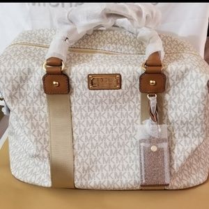 AUTHENTIC MK WEEKENDER (L)👜👜